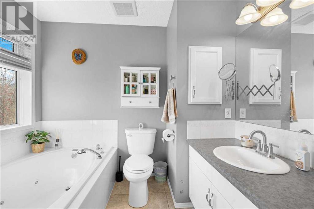 49 Shawbrooke Close Sw, Calgary, Alberta  T2Y 3A5 - Photo 30 - A2228712