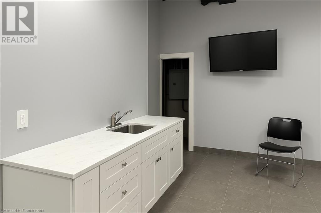 360 N Wentworth Street N Unit# 2, Hamilton, Ontario  L8L 5W3 - Photo 7 - 40696761