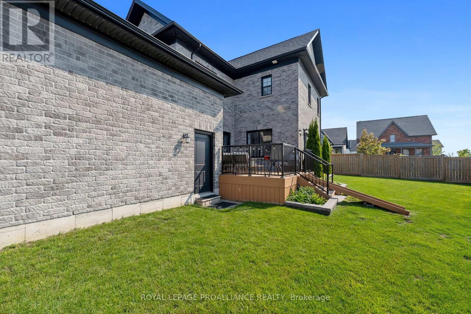 709 Elmer Hutton Street, Cobourg, Ontario  K9A 0K9 - Photo 35 - X12202943