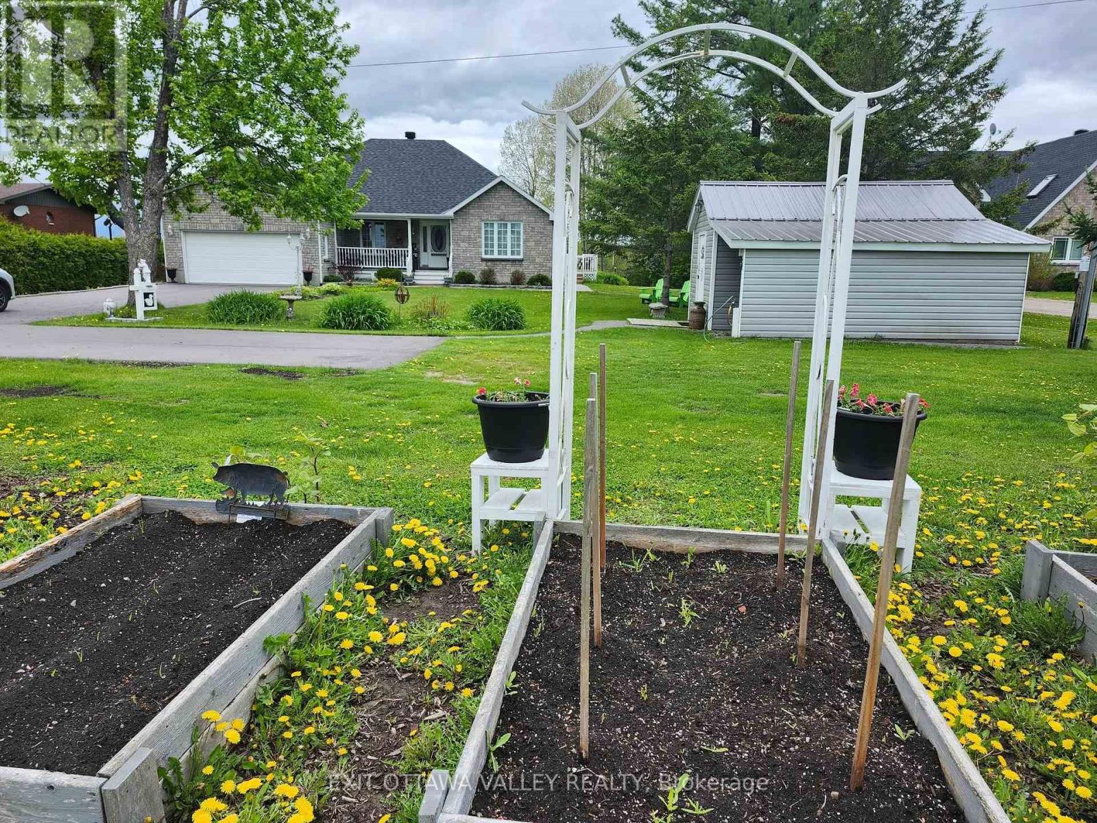37 Lachance Trail, Whitewater Region, Ontario  K0J 1C0 - Photo 48 - X12022649