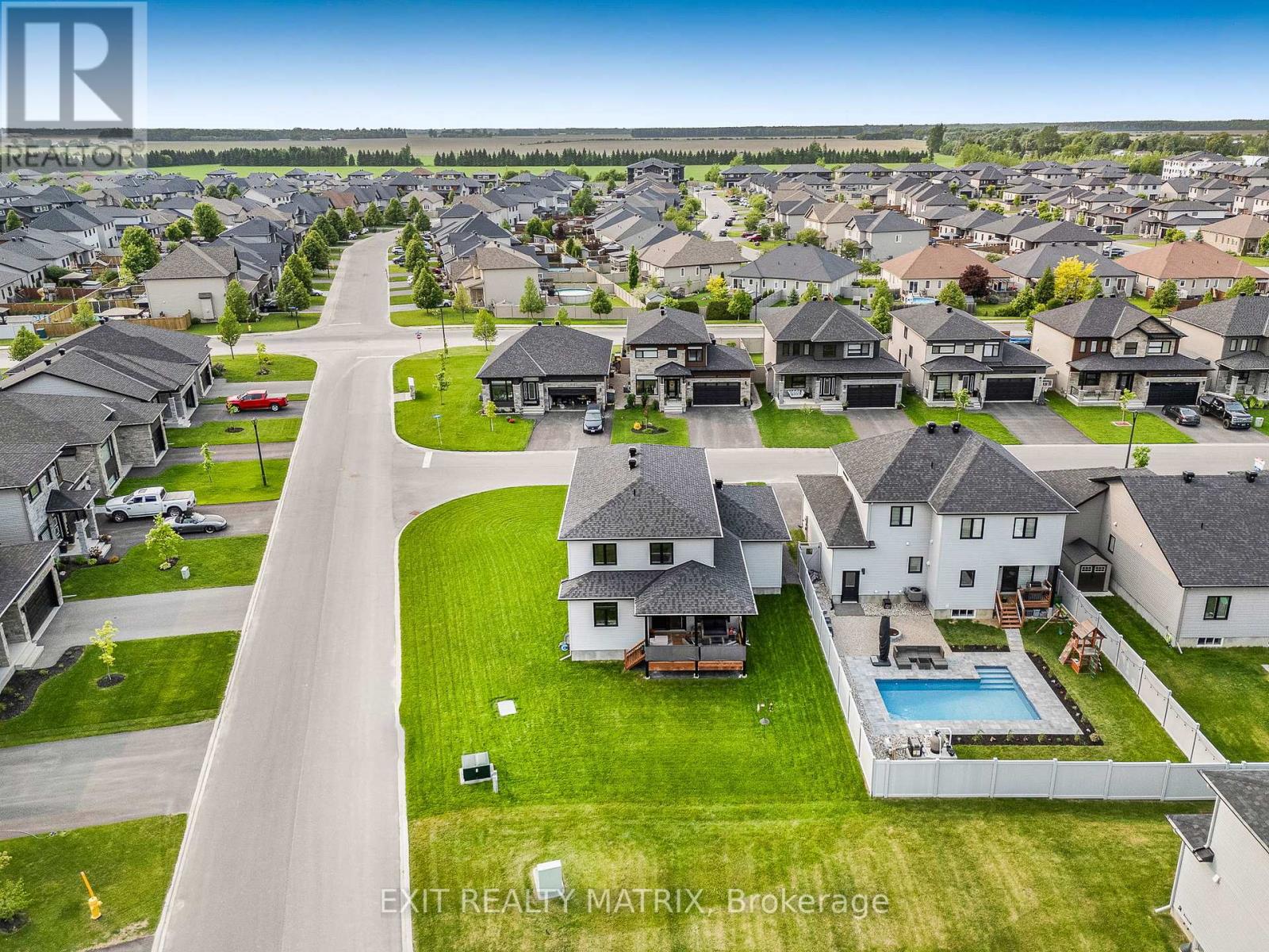 1255 Avignon Street, Russell, Ontario  K0A 1W0 - Photo 30 - X12202837