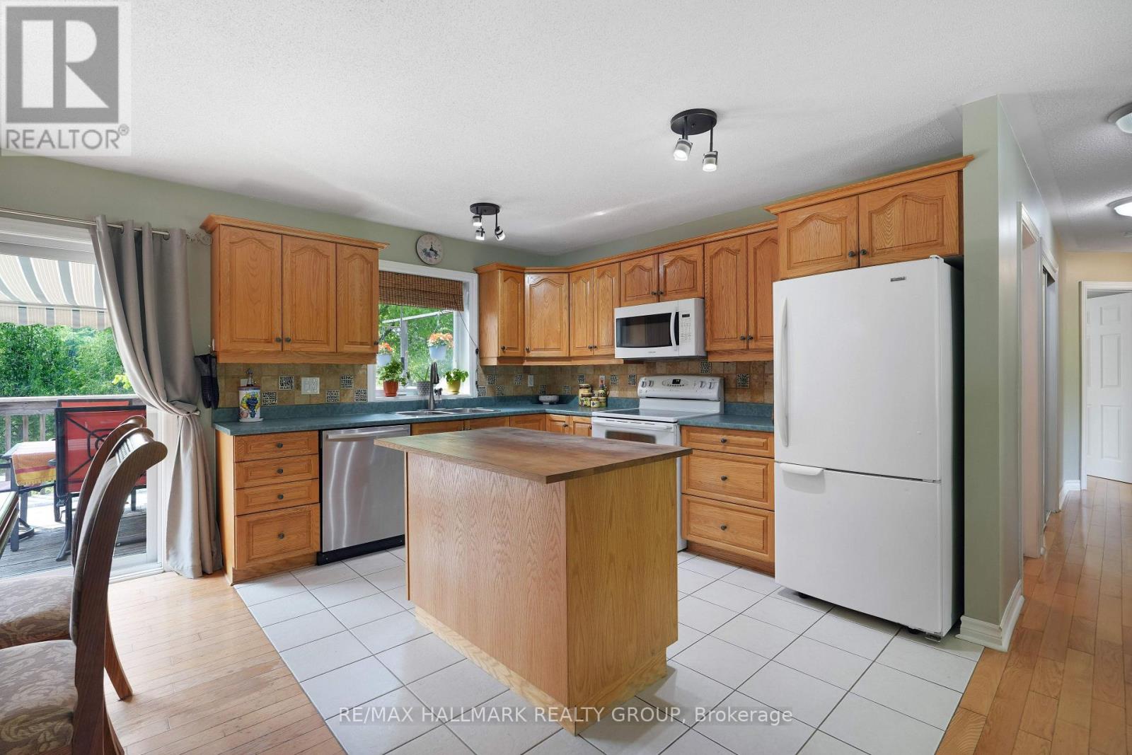 184 Old Pakenham Road, Ottawa, Ontario  K0A 1X0 - Photo 13 - X12202872