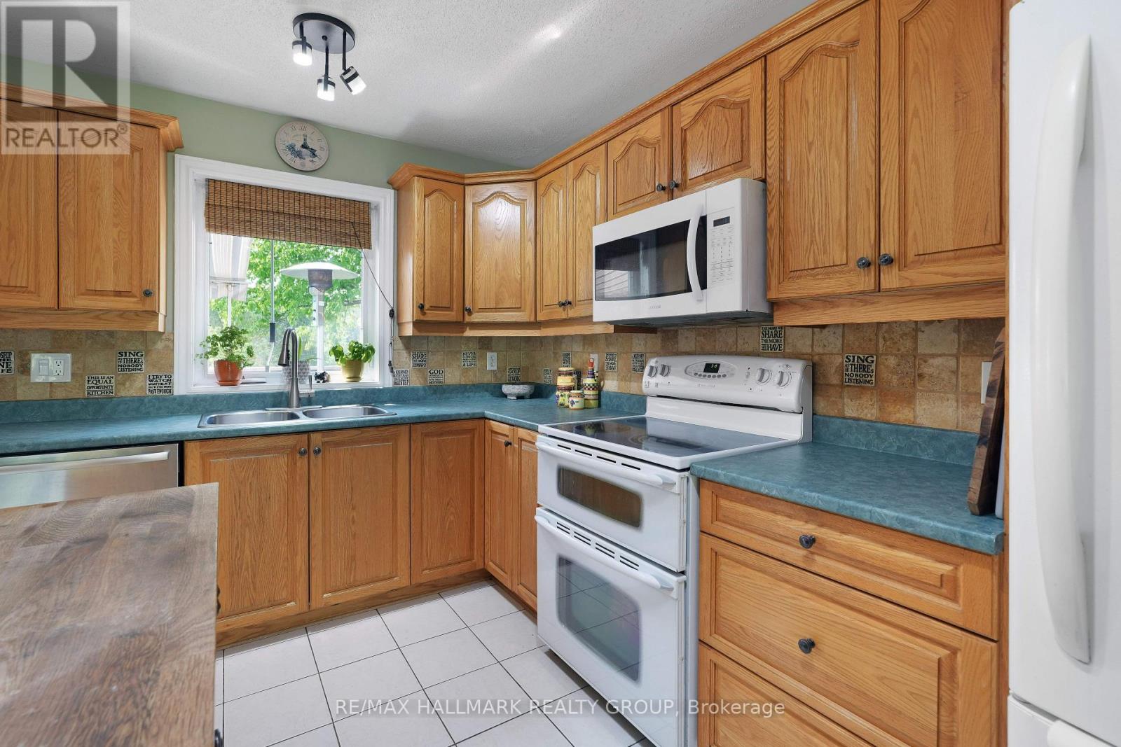 184 Old Pakenham Road, Ottawa, Ontario  K0A 1X0 - Photo 16 - X12202872