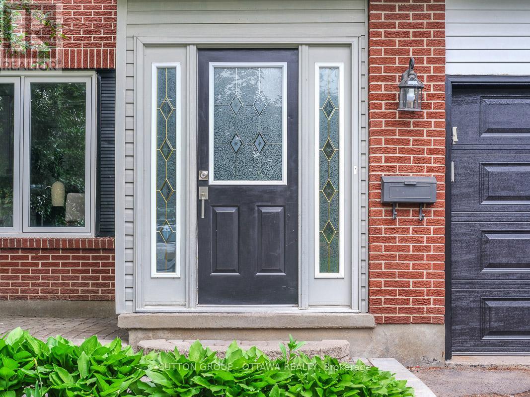 Property at 1112 ST. GERMAIN CRESCENT image 4