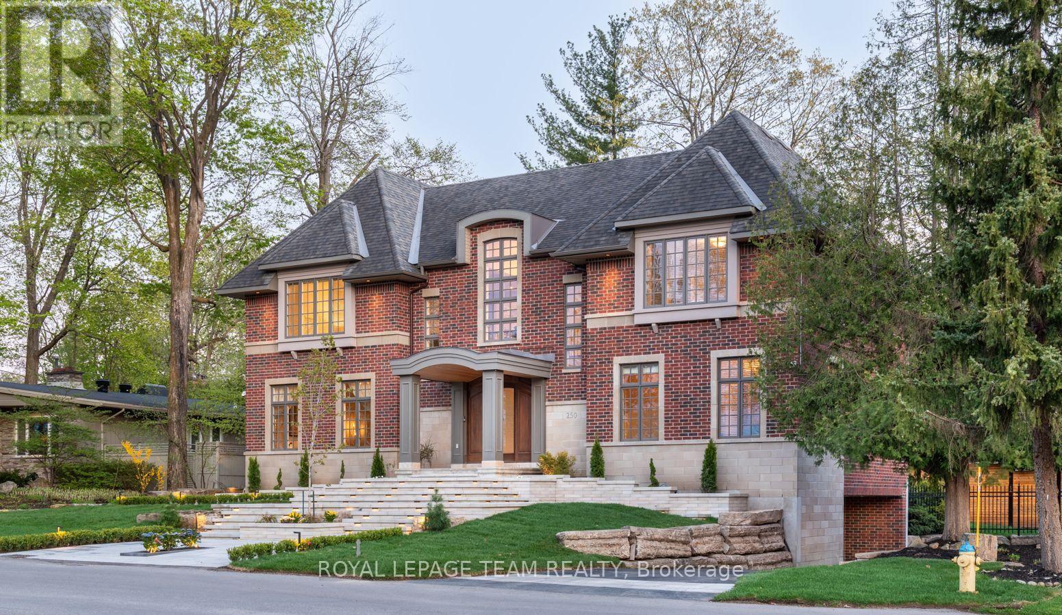 Property at 250 SANDRIDGE ROAD image 2
