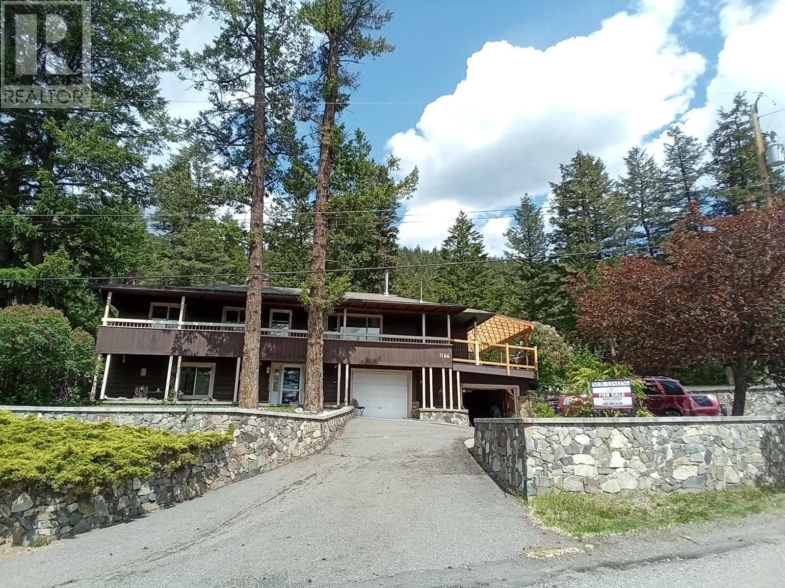 Property at 1166 TOWER CRESCENT image 1