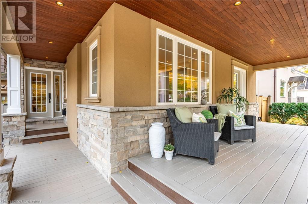 Property at 1016 NORTH SHORE Boulevard E image 2