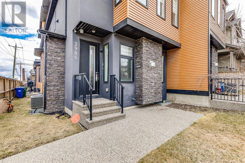 Property at 2985 12 Avenue SW image 3