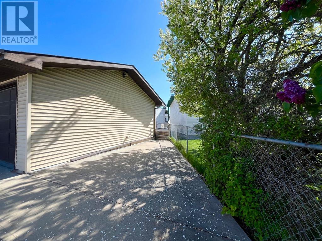 31 Maranda Close Ne, Calgary, Alberta  T2A 3E7 - Photo 11 - A2224233