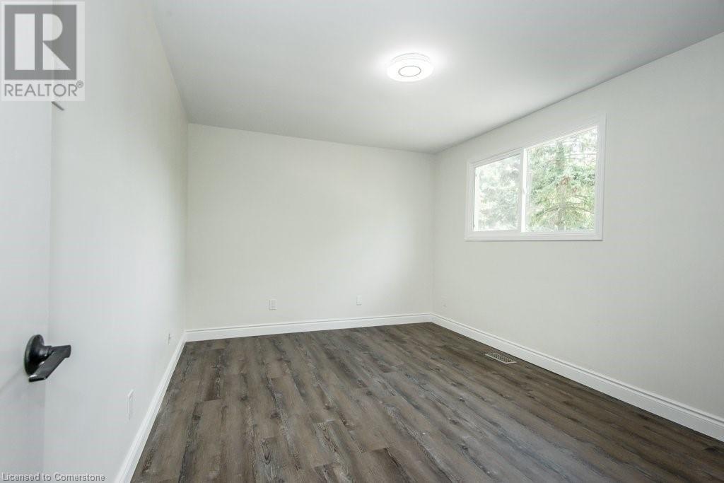 590 Canewood Crescent Unit# Main, Waterloo, Ontario  N2L 5P5 - Photo 12 - 40738524
