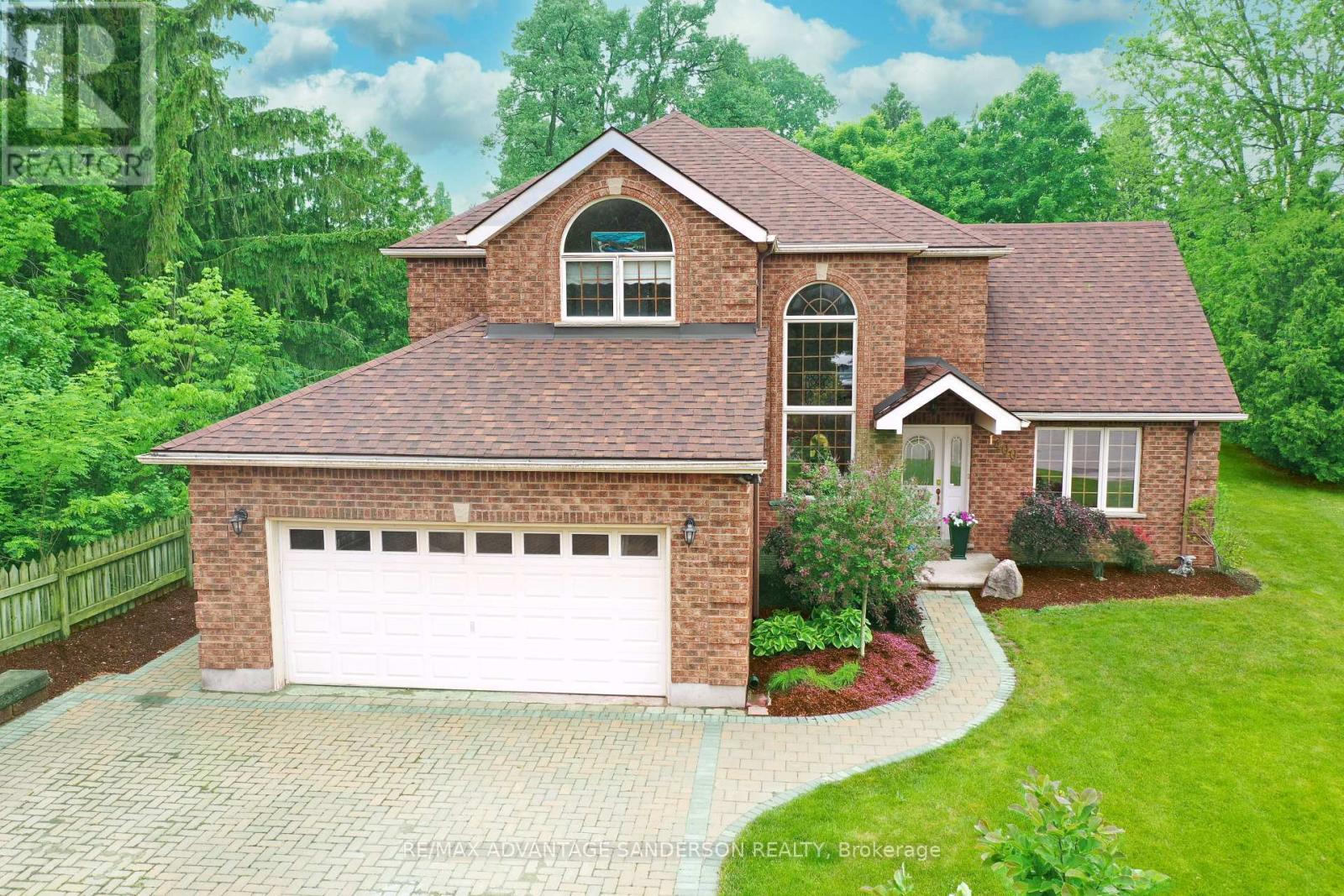 1400 RABBITWOOD COURT, North Middlesex, Ontario