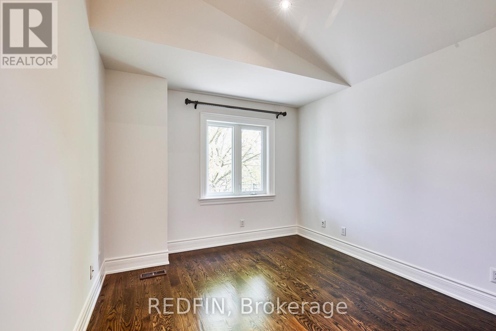 516 Melrose Avenue, Toronto (Bedford Park-Nortown), Ontario  M5M 2A2 - Photo 27 - C12202852