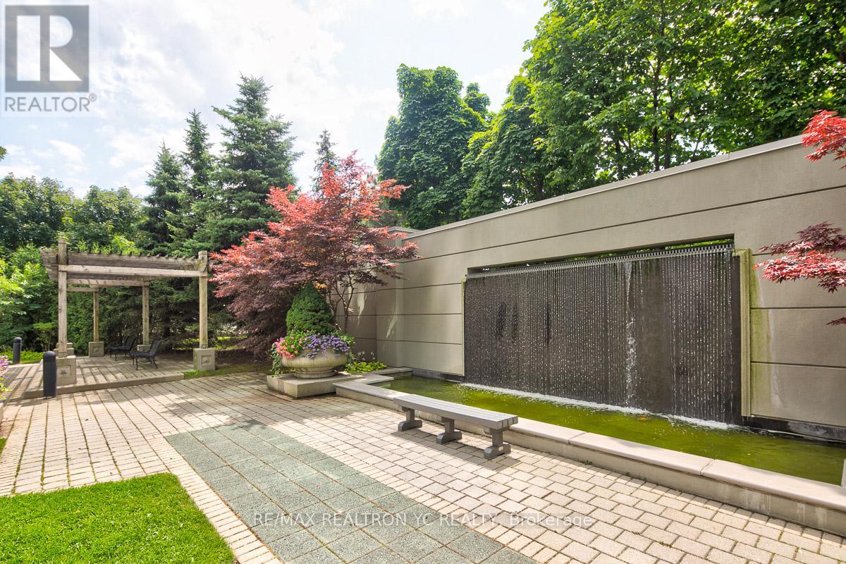 1605 - 28 Harrison Garden Boulevard, Toronto (Willowdale East), Ontario  M2N 7B5 - Photo 13 - C12202873