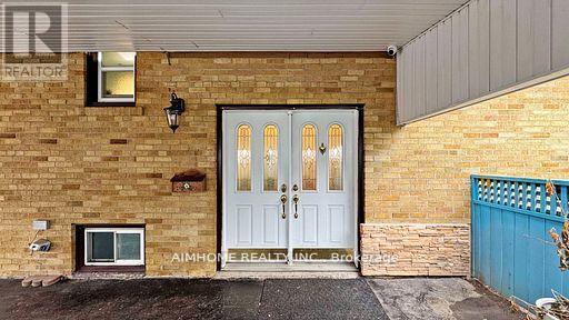50 Meldazy Drive, Toronto, Ontario  M1P 4G1 - Photo 3 - E12197675