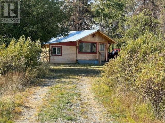 Property at 8 TAGISH ESTATES image 1