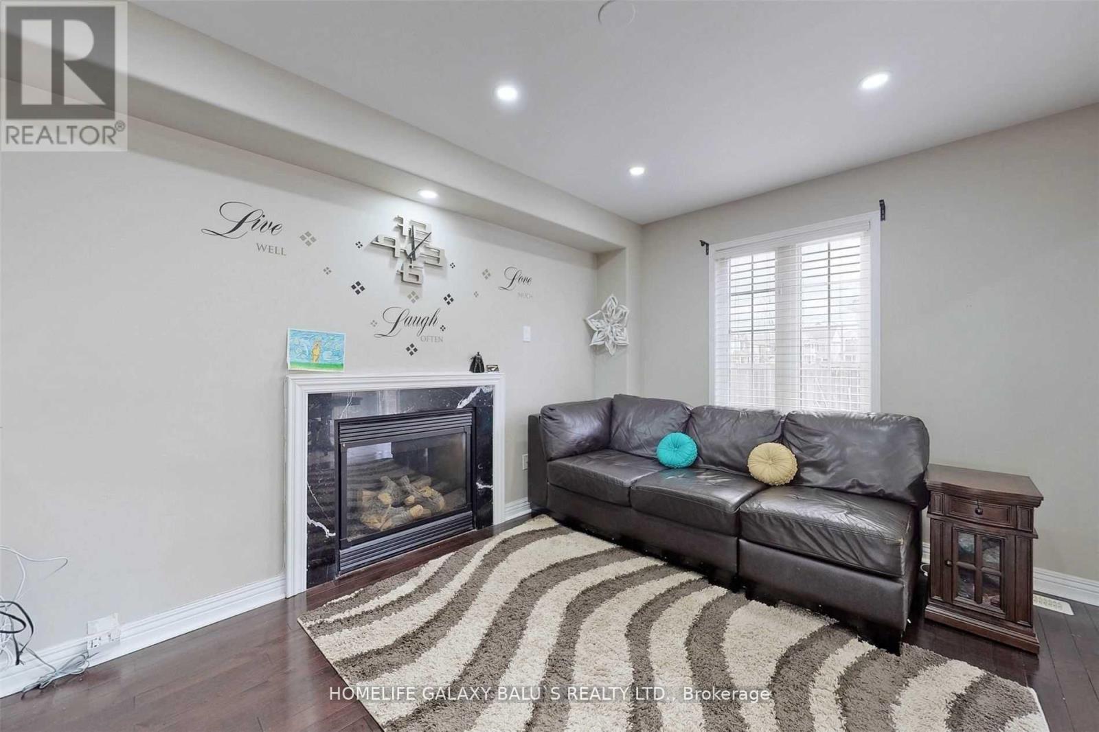 54 Decourcy-Ireland Circle, Ajax, Ontario  L1T 0K6 - Photo 11 - E12202830