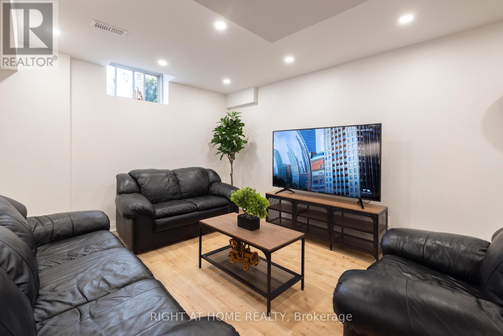 5 Chant Crescent, Ajax (Northwest Ajax), Ontario  L1T 0M6 - Photo 8 - E12202832