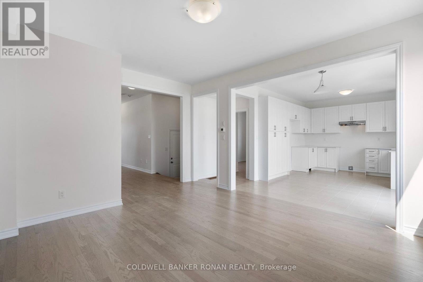 59 Brethet Heights N, New Tecumseth, Ontario  L0G 1A0 - Photo 8 - N12202895