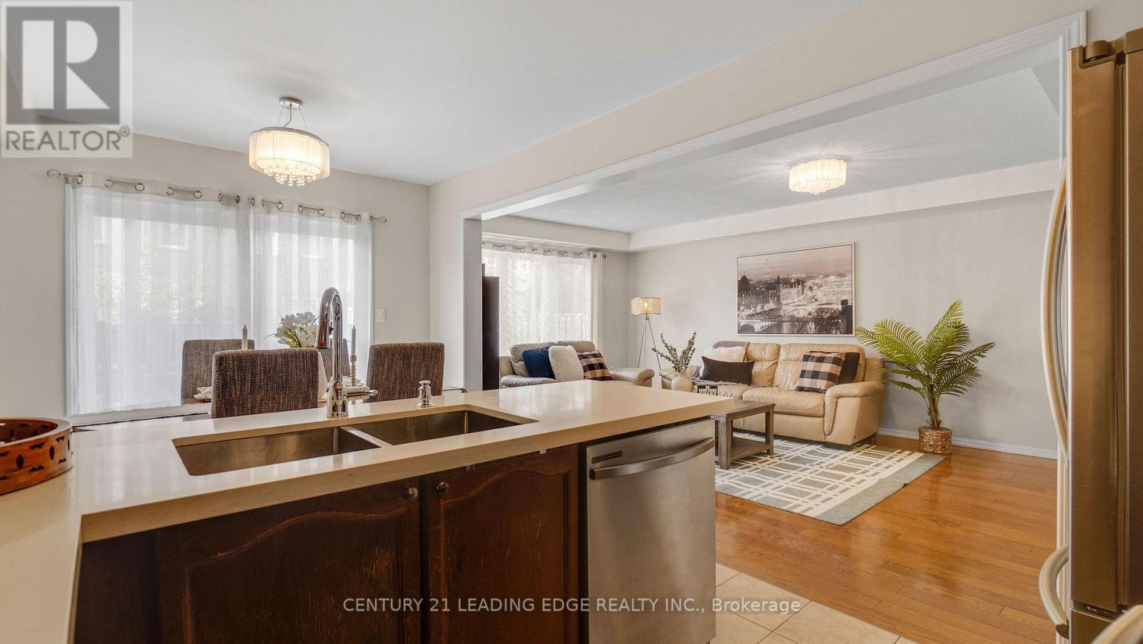 15 Jamesway Crescent, Whitchurch-Stouffville, Ontario  L4A 0A3 - Photo 13 - N12202911