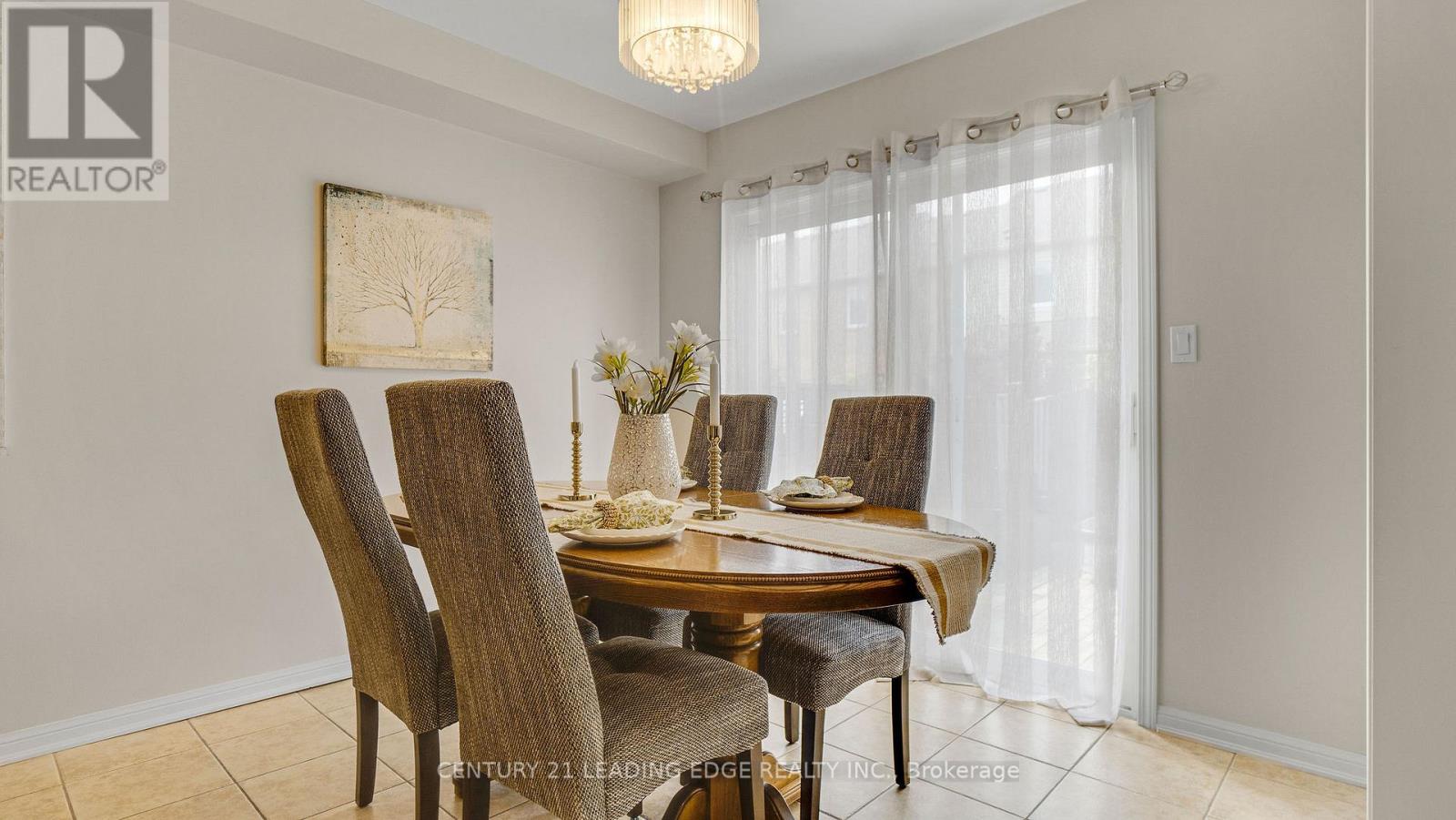 15 Jamesway Crescent, Whitchurch-Stouffville, Ontario  L4A 0A3 - Photo 14 - N12202911