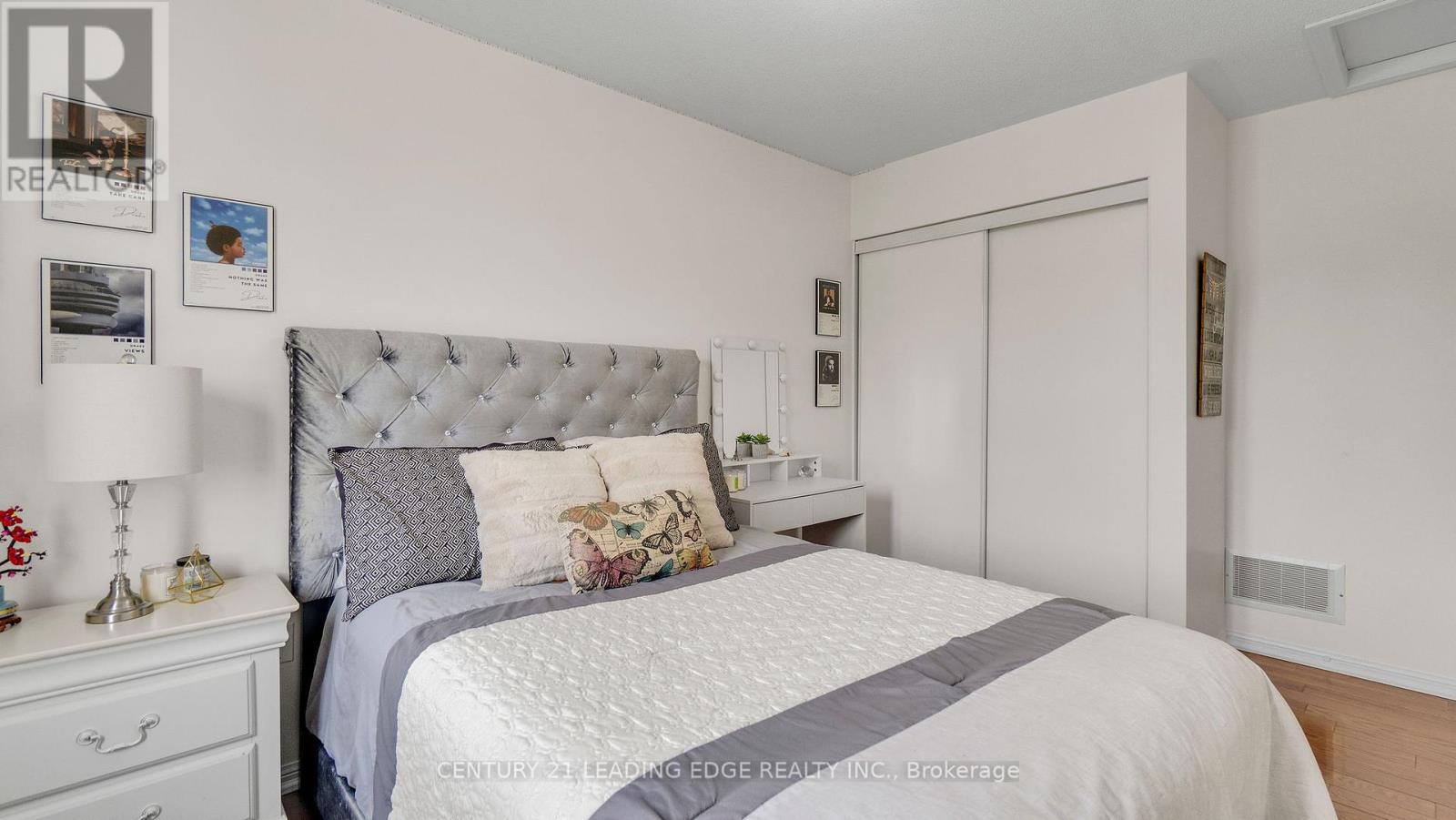 15 Jamesway Crescent, Whitchurch-Stouffville, Ontario  L4A 0A3 - Photo 24 - N12202911