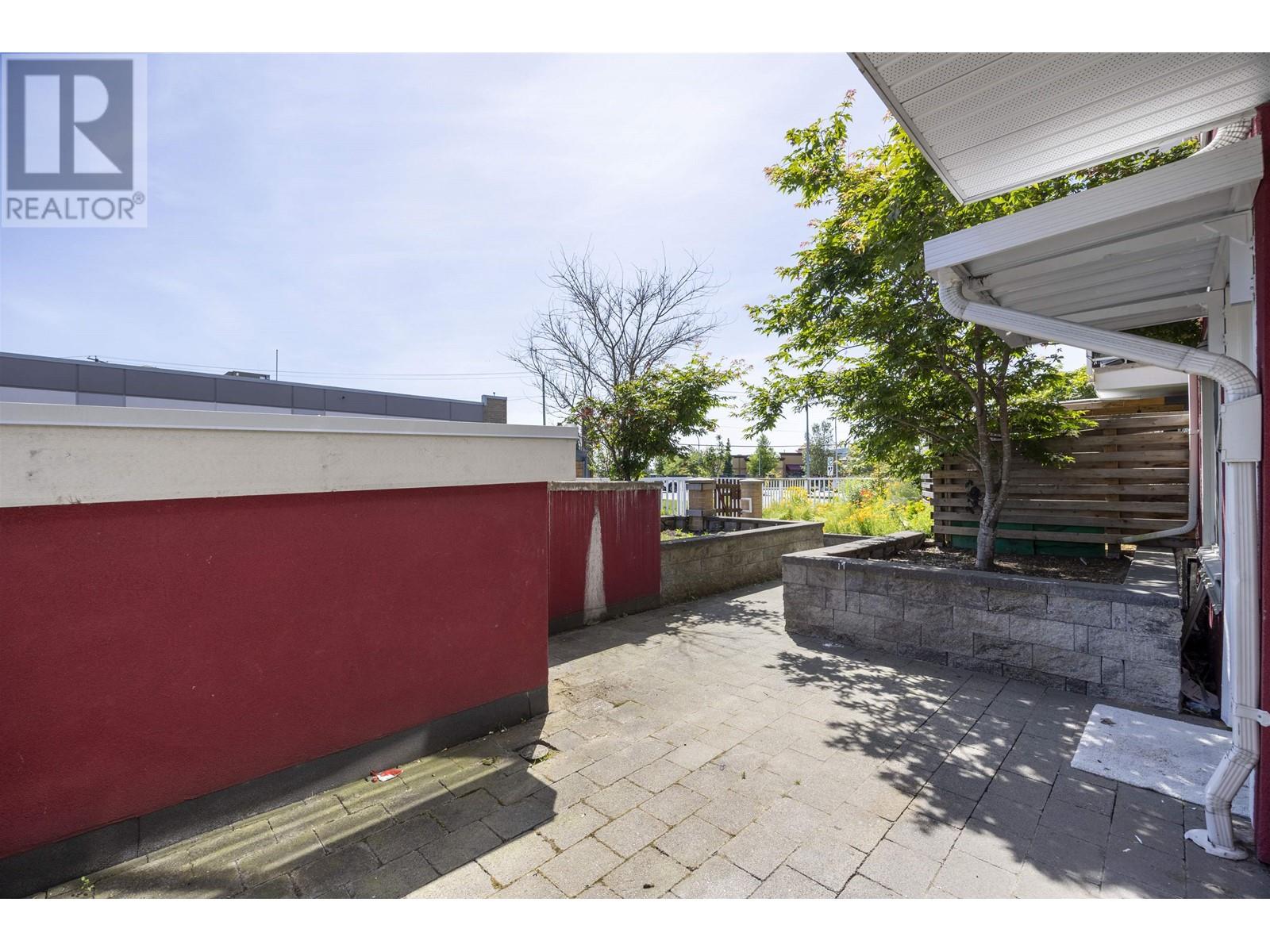 105 1990 Westminster Avenue, Port Coquitlam, British Columbia  V3B 1E8 - Photo 19 - R3012035