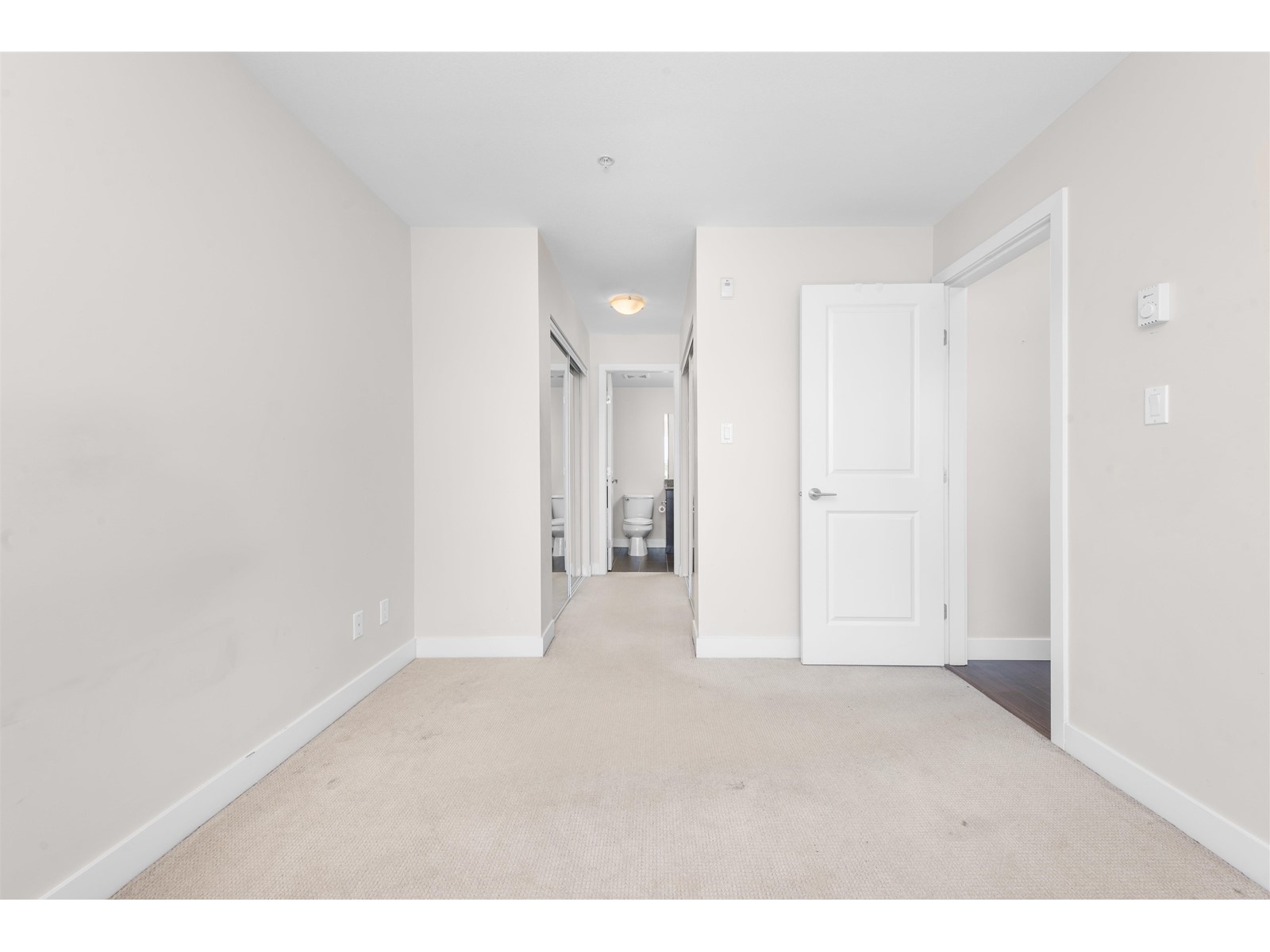 307 15795 Croydon Drive, Surrey, British Columbia  V3Z 2L6 - Photo 7 - R3012390