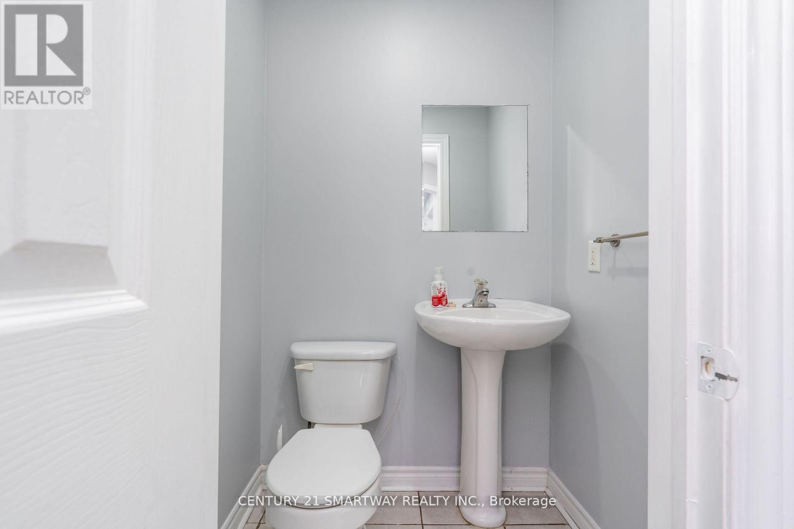 176 Dean Avenue, Barrie, Ontario  L4N 0W1 - Photo 5 - S12202842