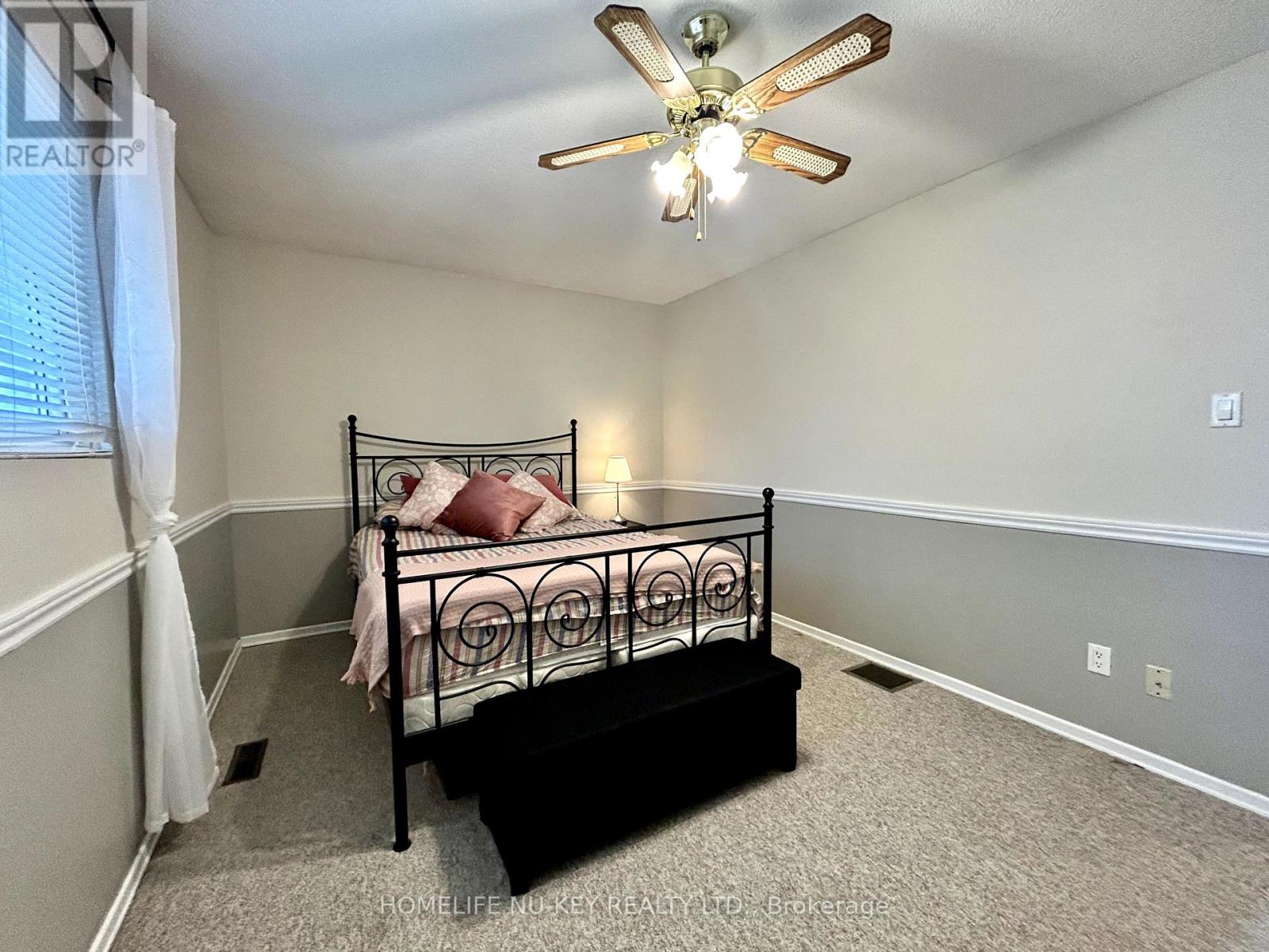 D4 - 63 Ferris Lane, Barrie, Ontario  L4M 5C4 - Photo 14 - S12202929