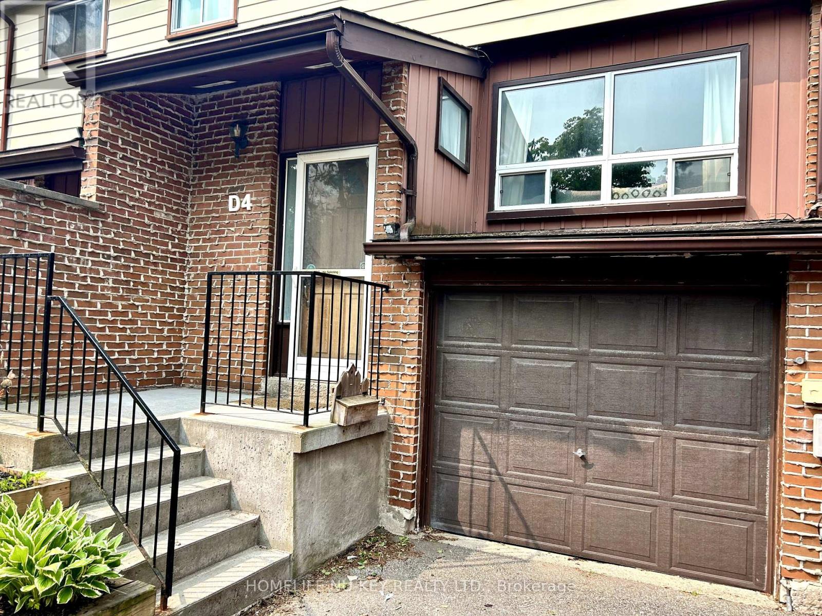 D4 - 63 Ferris Lane, Barrie, Ontario  L4M 5C4 - Photo 3 - S12202929