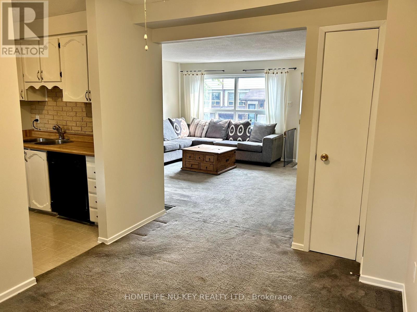 D4 - 63 Ferris Lane, Barrie, Ontario  L4M 5C4 - Photo 7 - S12202929