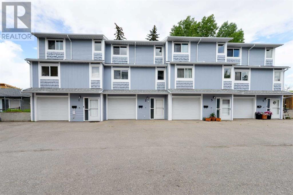 Property at 2, 6630 Bowwood Drive NW image 2