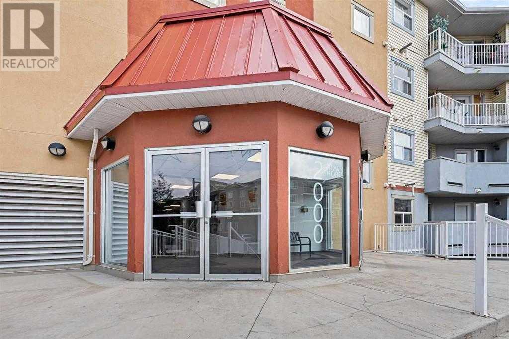 Property at 2216, 700 Willowbrook Road NW image 3