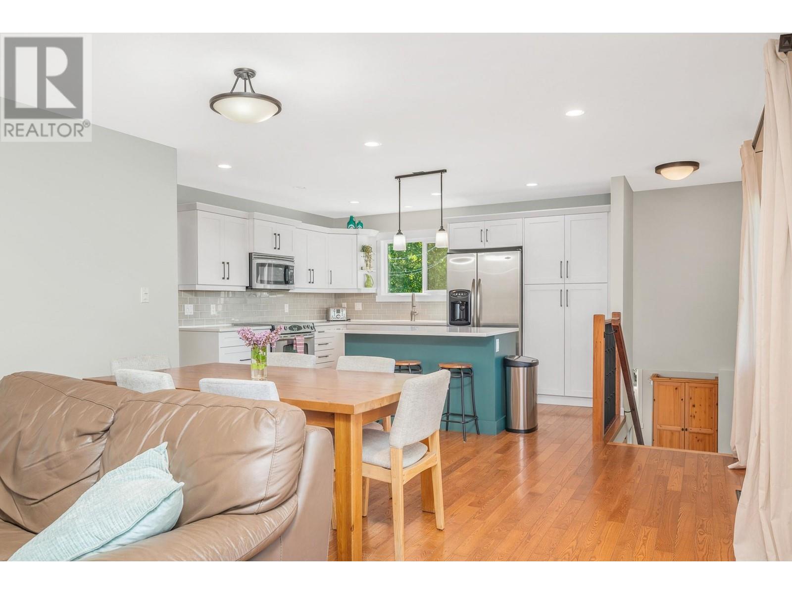 Property at 3253 Phillips Road image 3