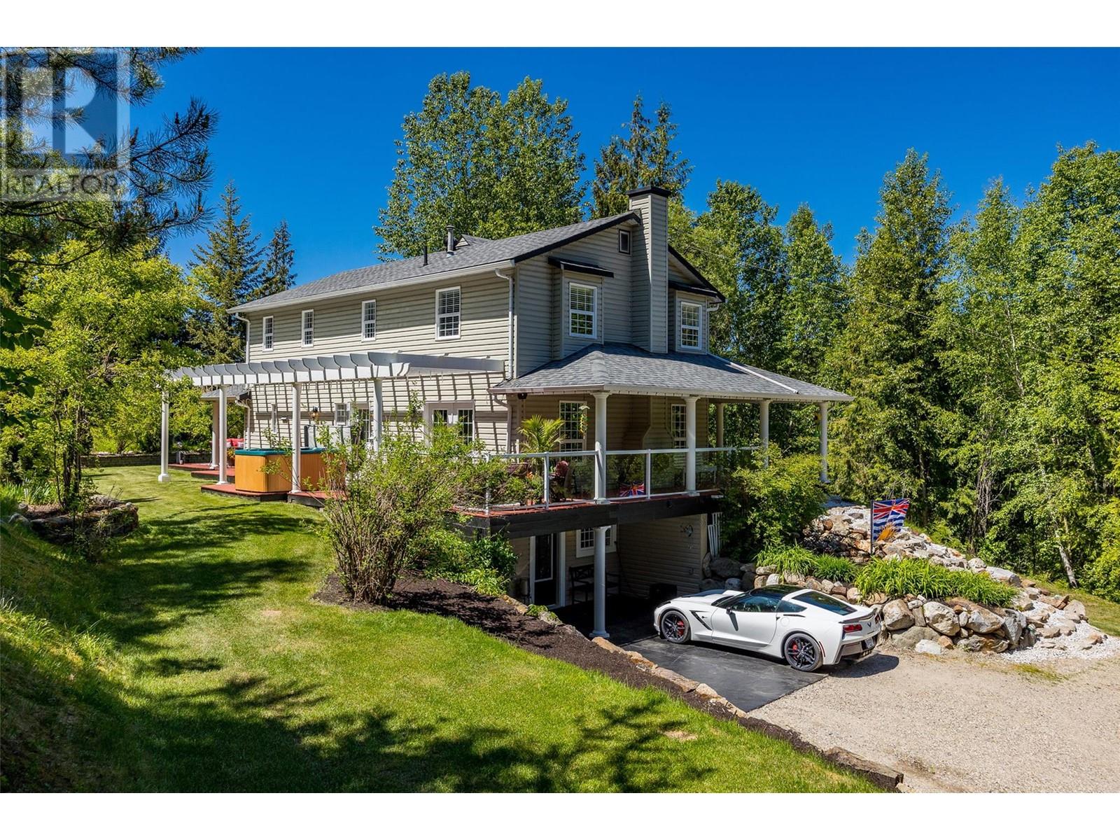 8765 Forsberg Road, Vernon, British Columbia  V1B 3M6 - Photo 4 - 10351200