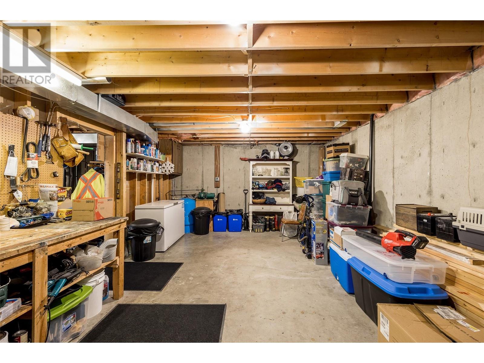 8765 Forsberg Road, Vernon, British Columbia  V1B 3M6 - Photo 32 - 10351200