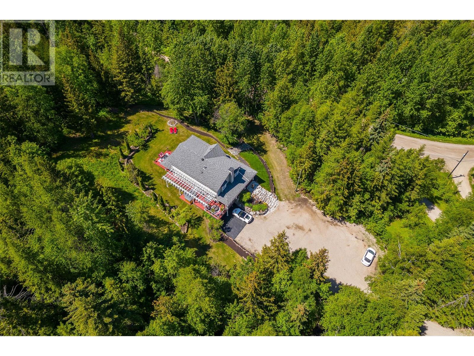 8765 Forsberg Road, Vernon, British Columbia  V1B 3M6 - Photo 42 - 10351200