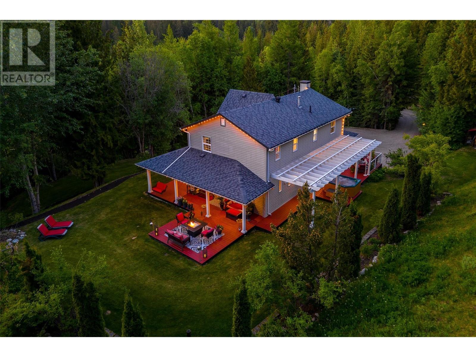 8765 Forsberg Road, Vernon, British Columbia  V1B 3M6 - Photo 49 - 10351200
