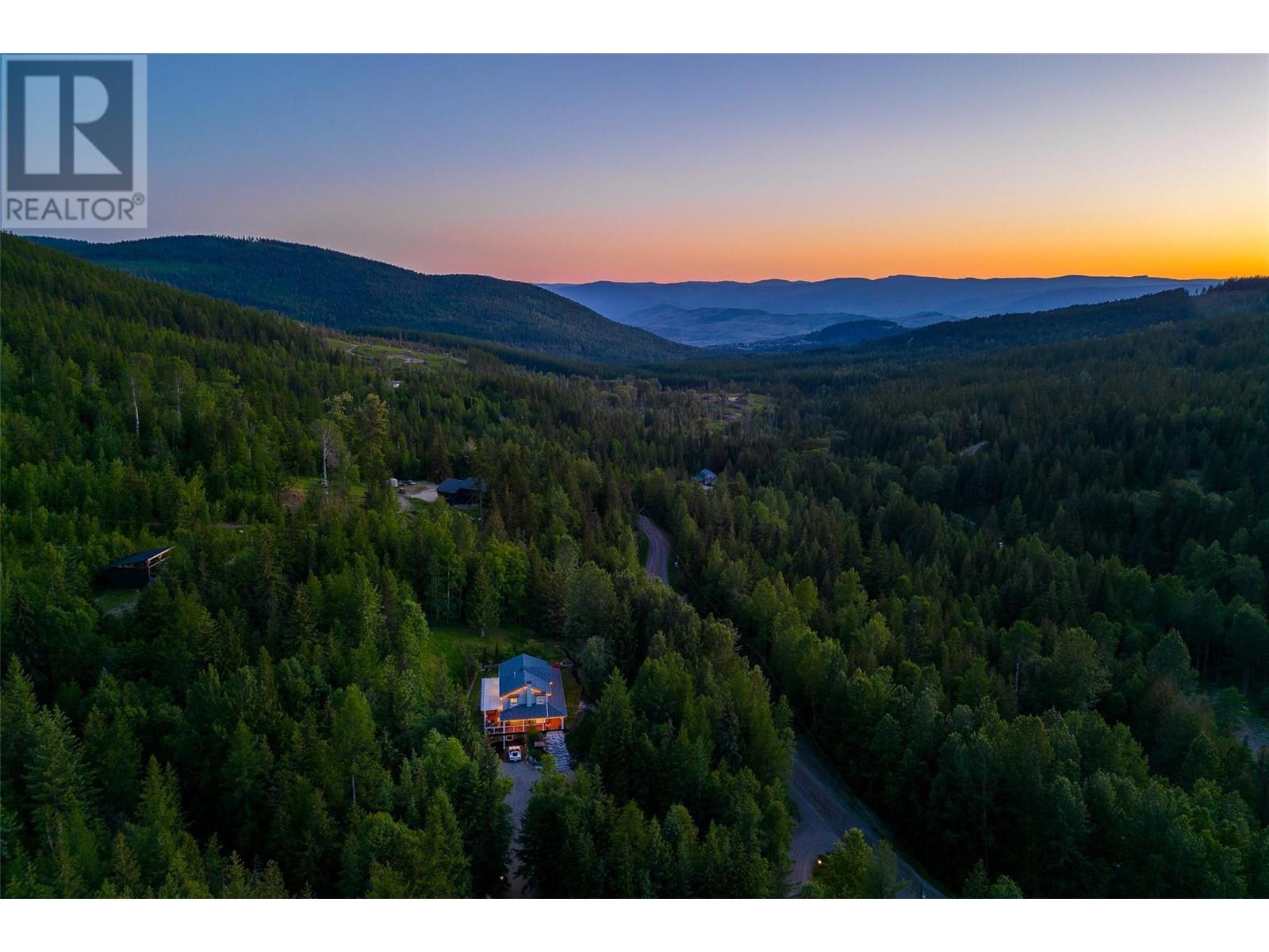8765 Forsberg Road, Vernon, British Columbia  V1B 3M6 - Photo 56 - 10351200