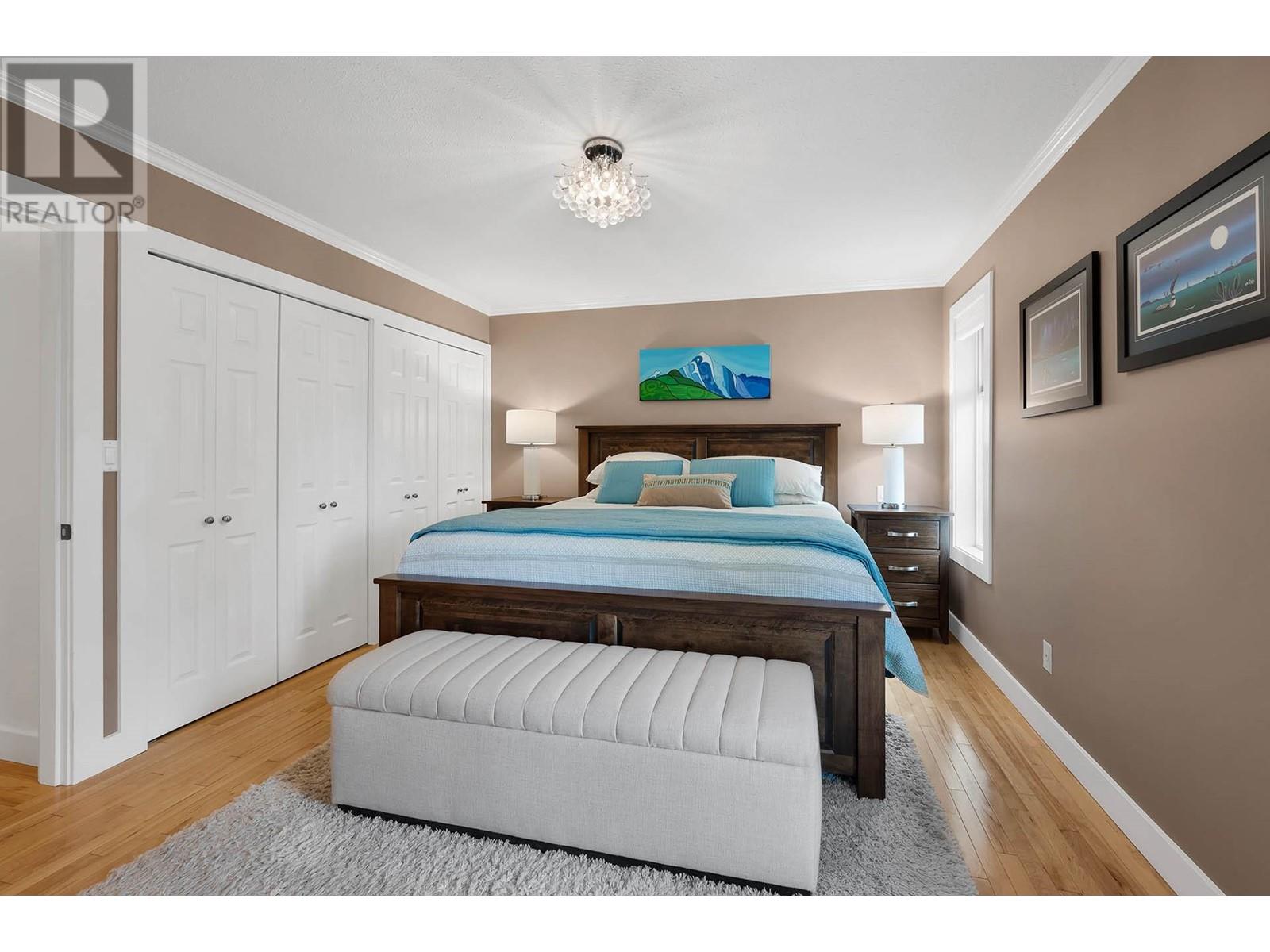 Property at 636 Robson Drive image 1