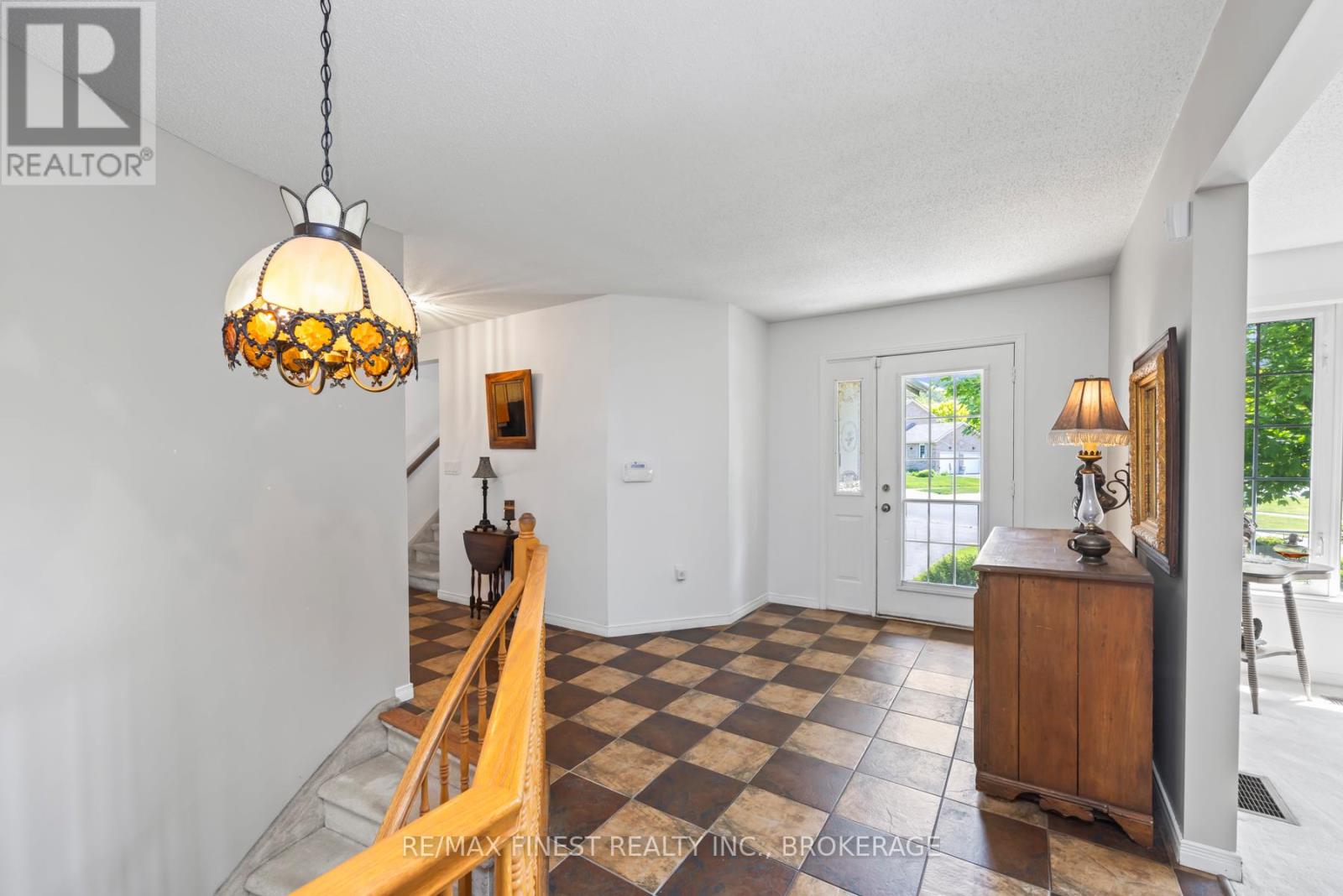 941 Malvern Terrace, Kingston, Ontario  K7P 2Y6 - Photo 3 - X12203033