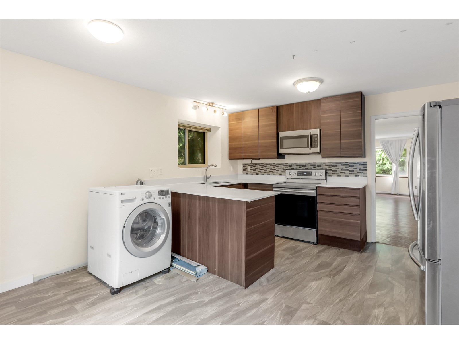 1568 161 Street, Surrey, British Columbia  V4A 4X8 - Photo 9 - R3011678