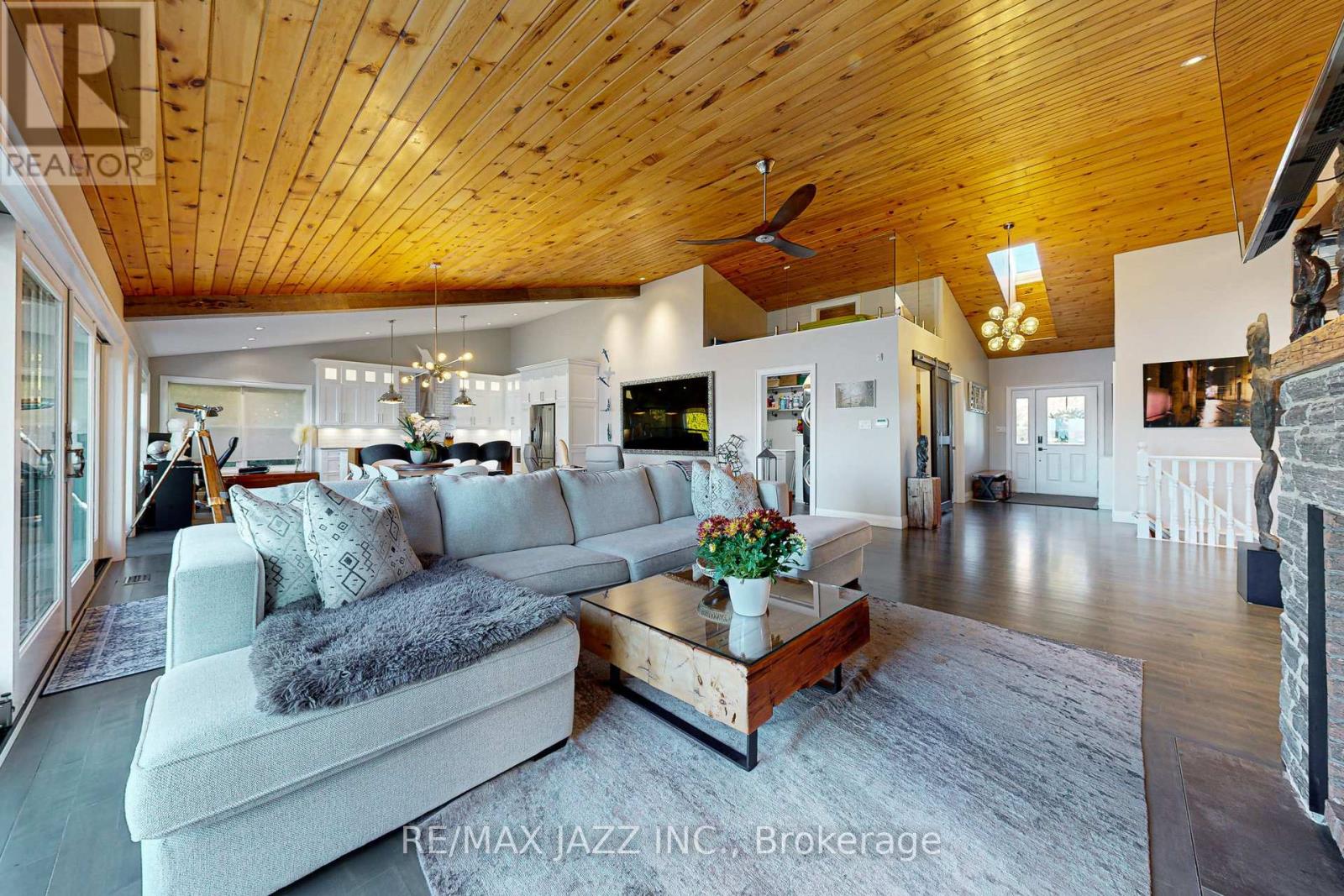 30 Wakeford Road, Kawartha Lakes, Ontario  K0M 2C0 - Photo 8 - X12203013