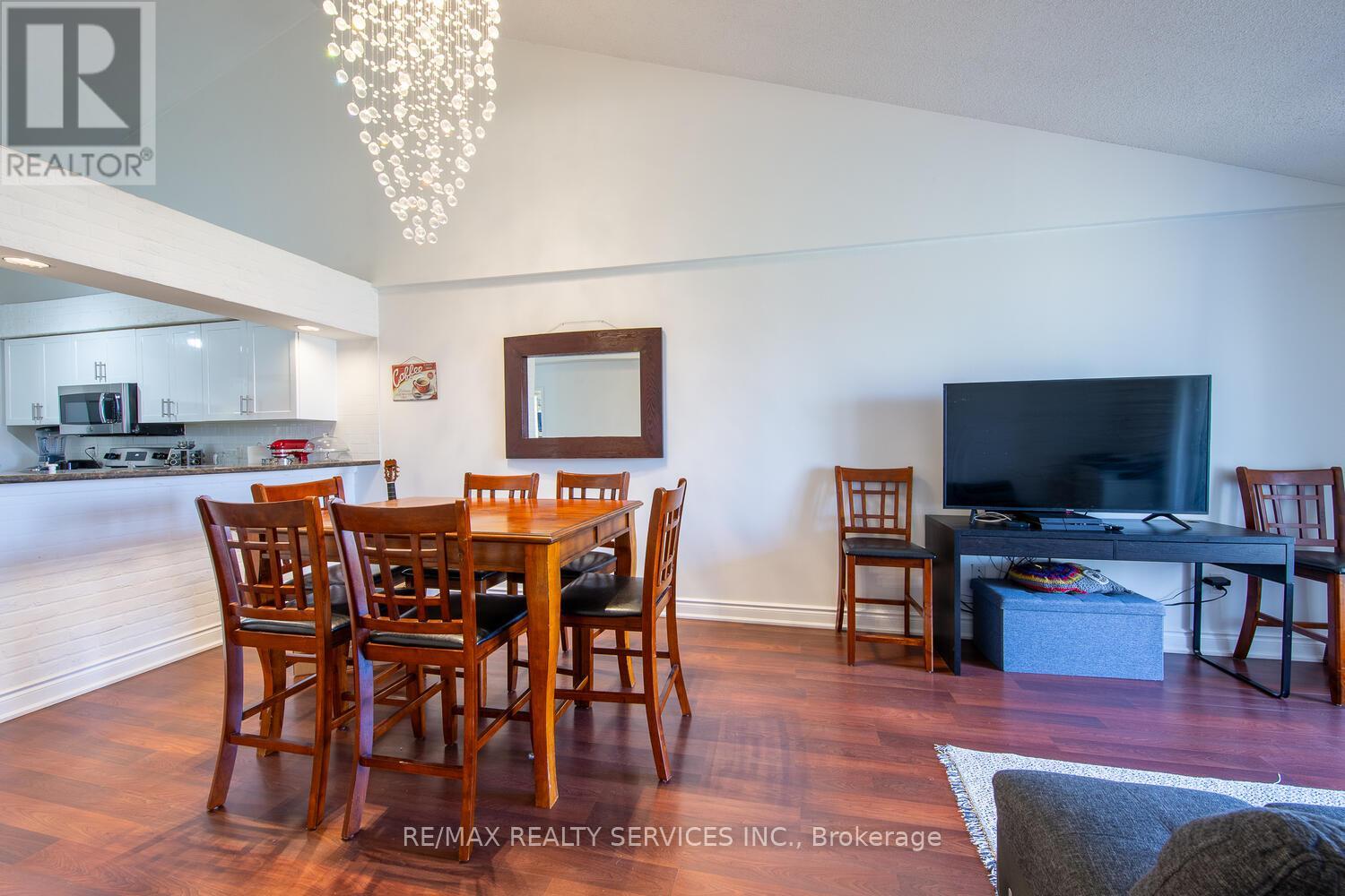210 - 103 Bristol Road E, Mississauga, Ontario  L4Z 3P4 - Photo 22 - W12202797