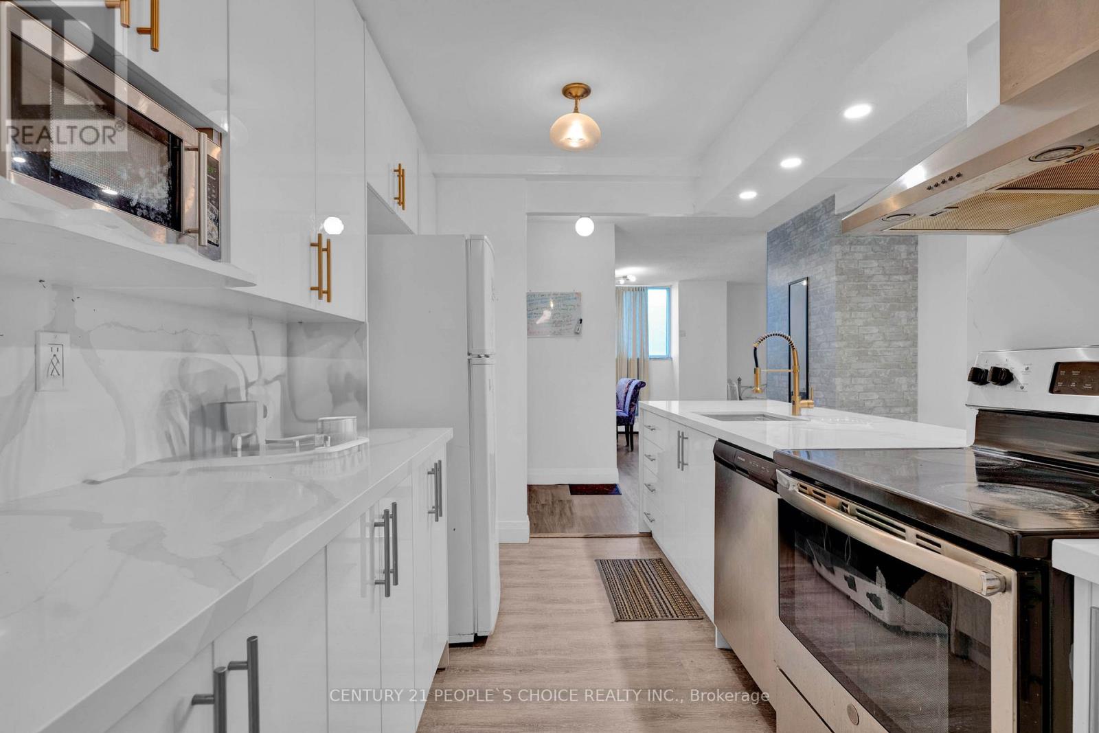 105 - 320 Dixon Road, Toronto, Ontario  M9R 1S8 - Photo 13 - W12202807