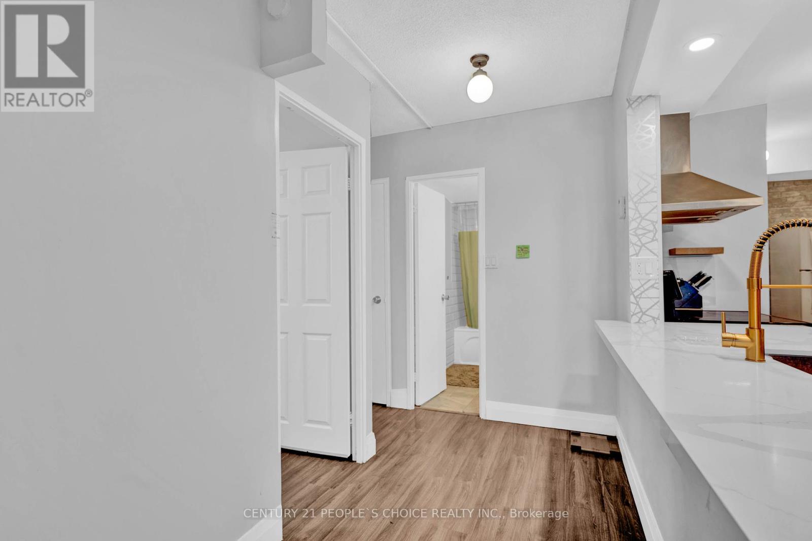 105 - 320 Dixon Road, Toronto, Ontario  M9R 1S8 - Photo 14 - W12202807