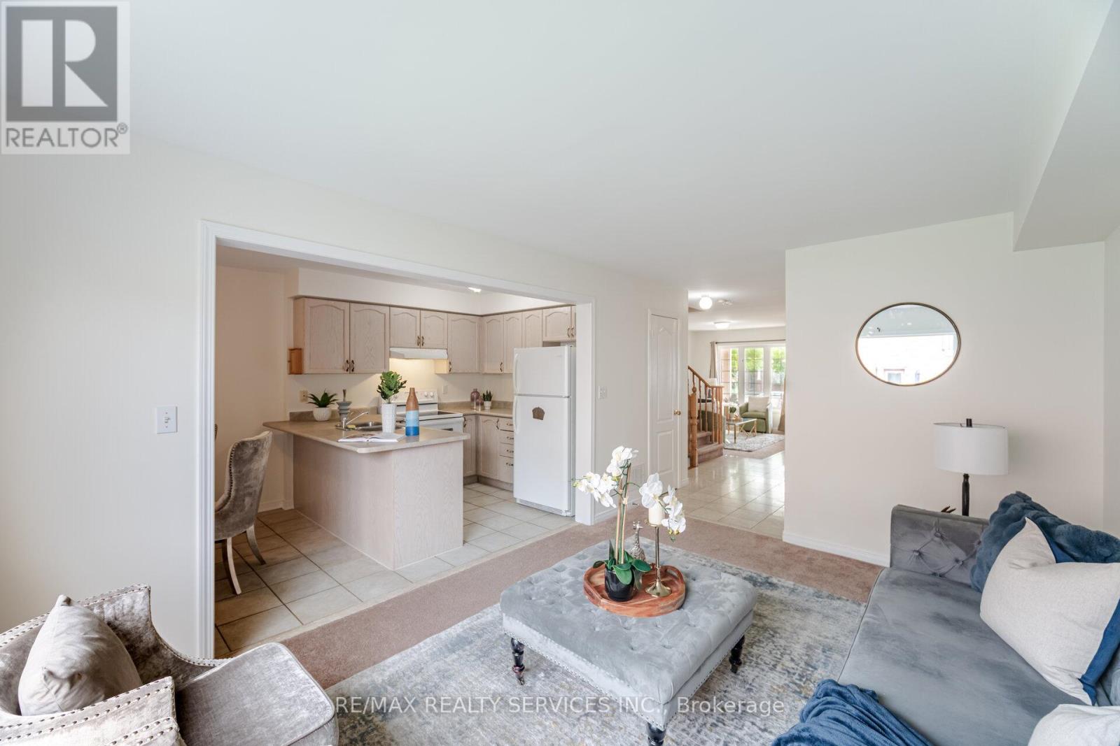 31 Fairway Court, Brampton, Ontario  L6Z 4W4 - Photo 14 - W12202813