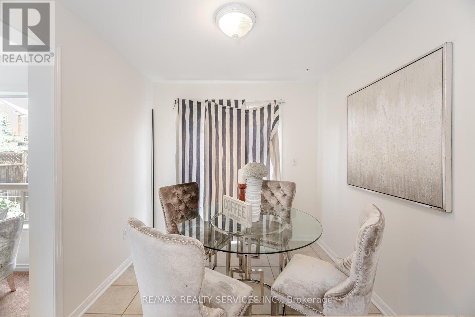 31 Fairway Court, Brampton, Ontario  L6Z 4W4 - Photo 19 - W12202813