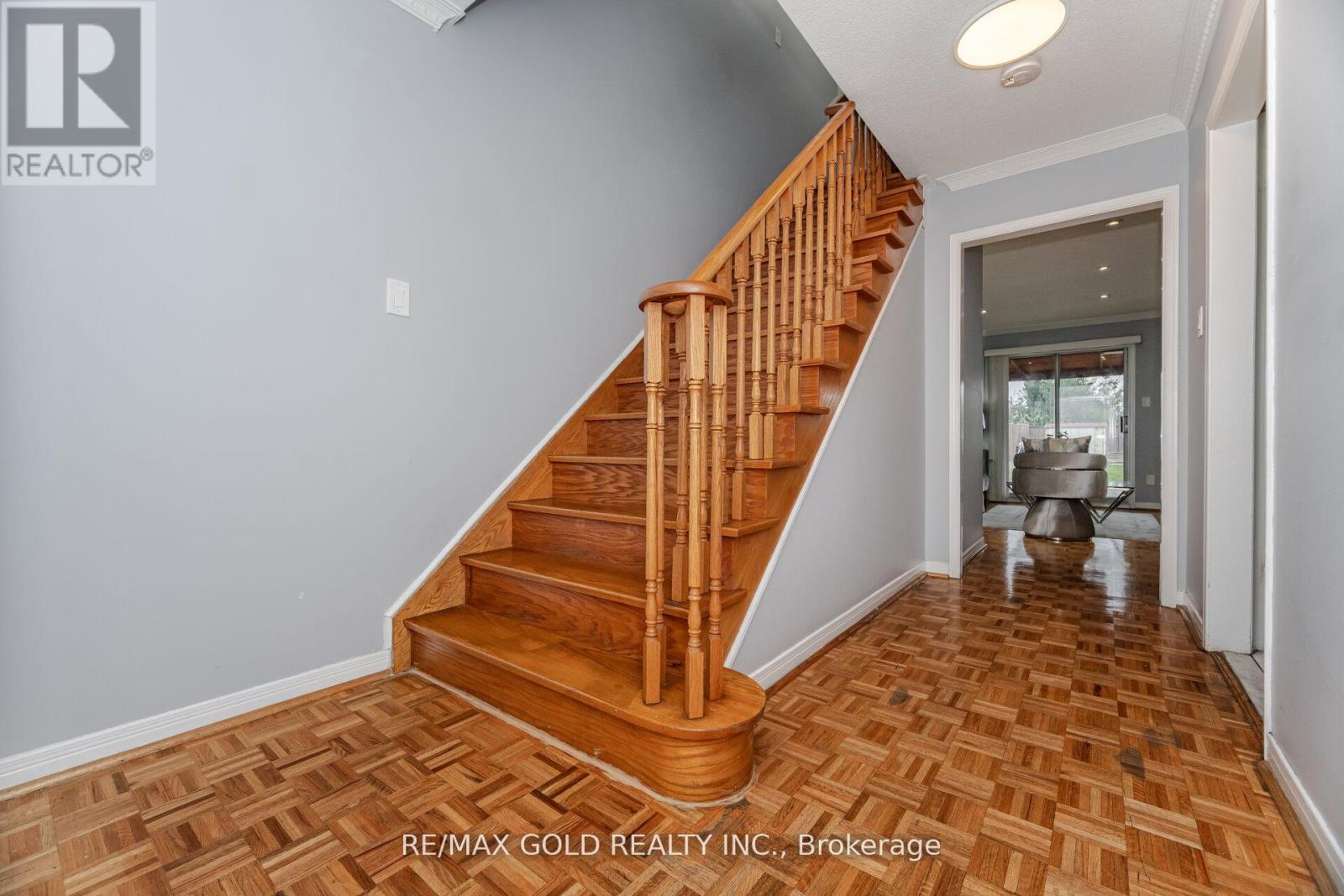 58 Kesteven Crescent, Brampton, Ontario  L6W 4E5 - Photo 10 - W12202814