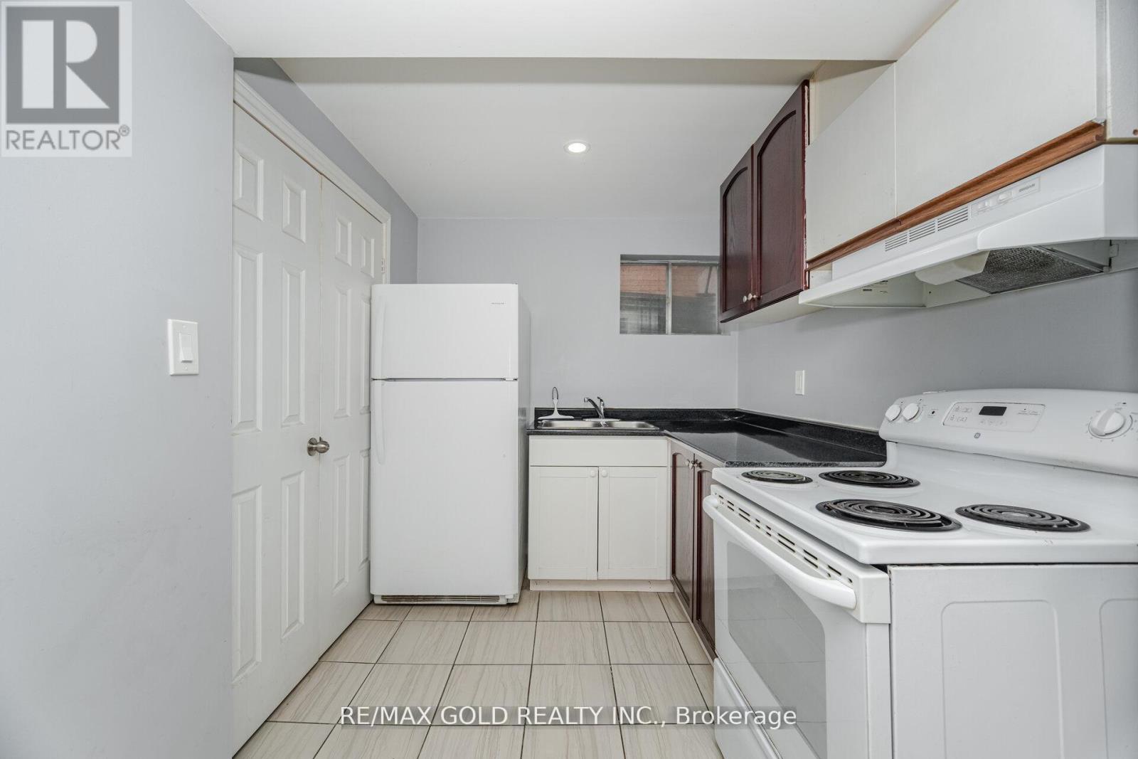 58 Kesteven Crescent, Brampton, Ontario  L6W 4E5 - Photo 22 - W12202814